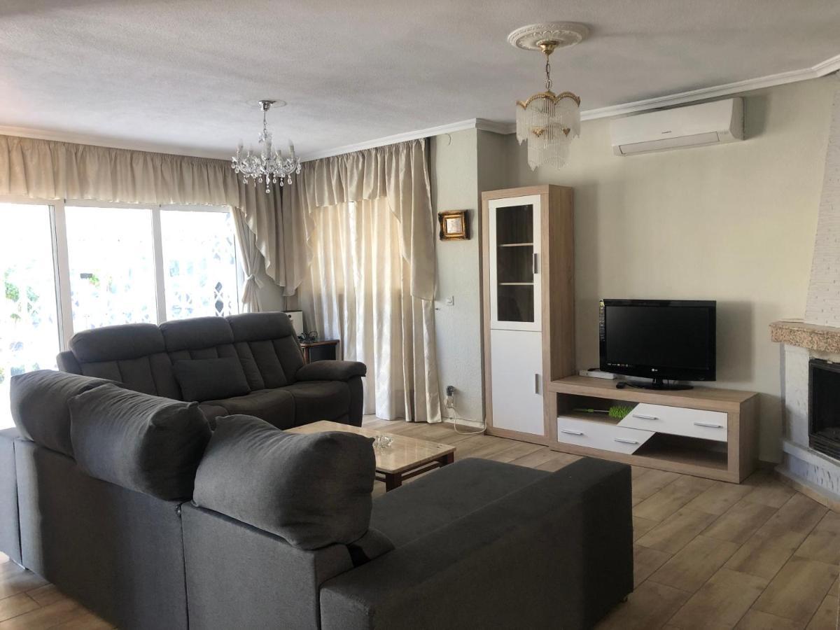 Holiday Chalet Бенідорм Екстер'єр фото