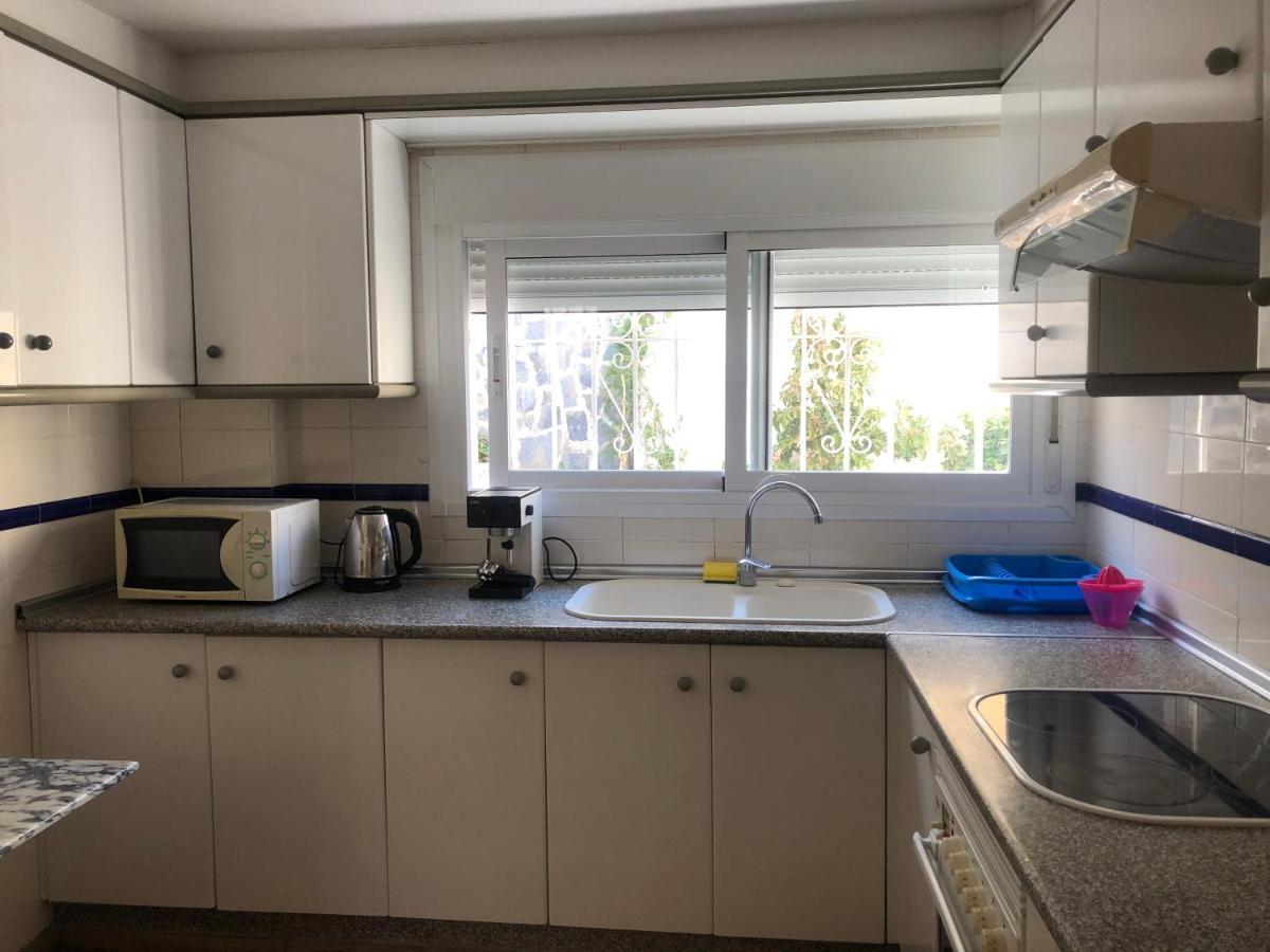 Holiday Chalet Бенідорм Екстер'єр фото